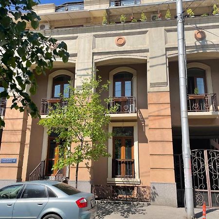 Siqvaruli Tbilisi Exterior foto